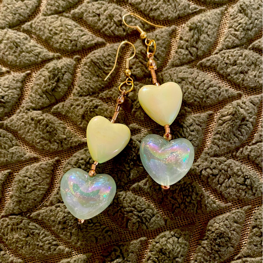 Heart earrings Sabrina Carpenter inspired